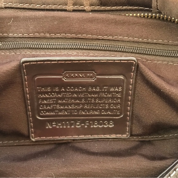 Coach Crossbody NWOT - Picture 7 of 13